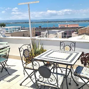 Casa Eunice Di Ortigia Apartment